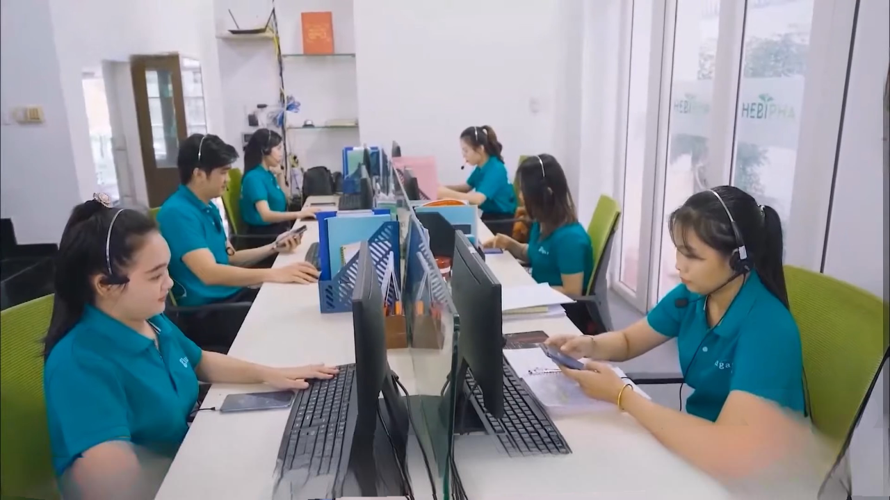 Một Ngày Làm Việc Của Nhân Viên Tư Vấn Tại Dược Phẩm Hebipha